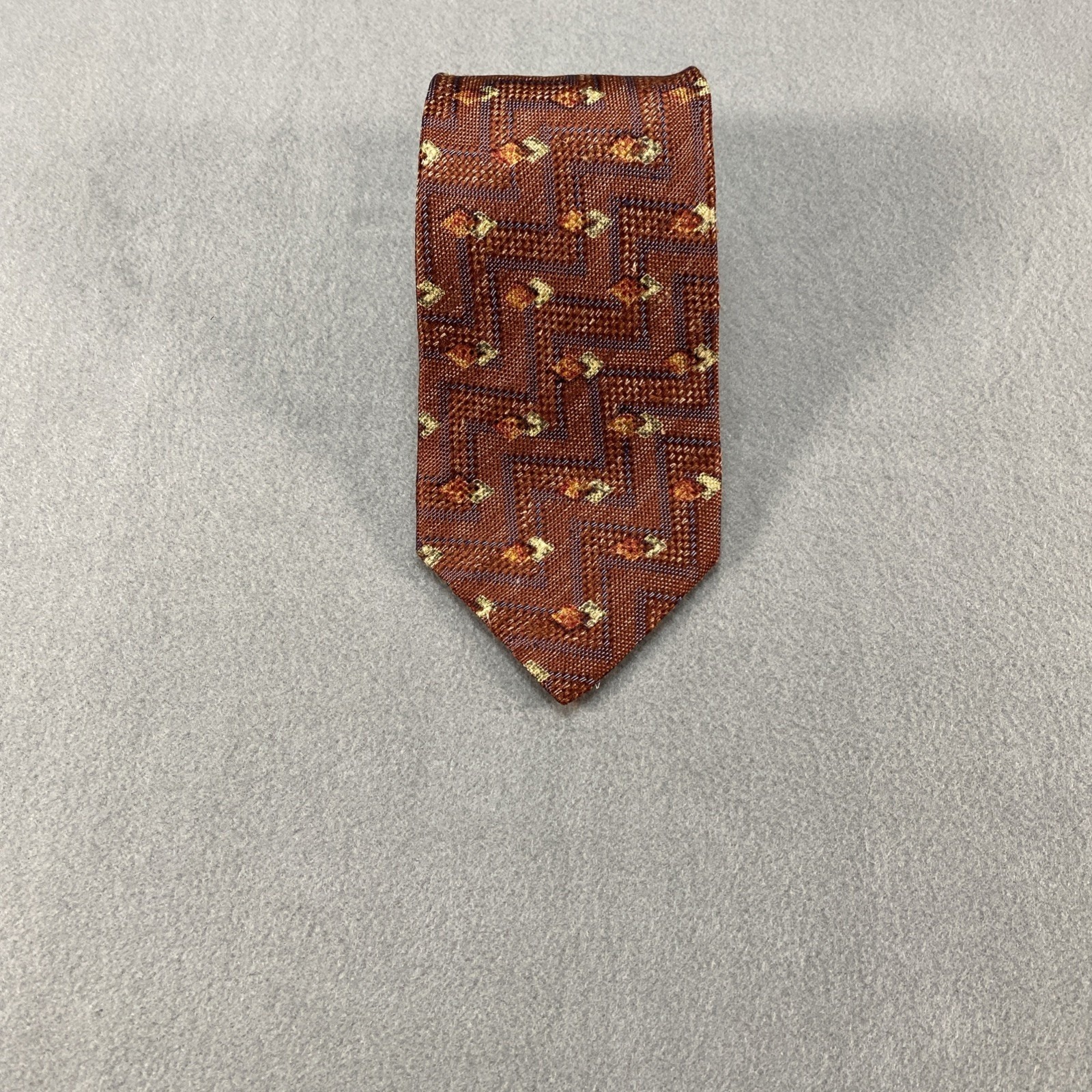 Ermenegildo Zegna Silk Blend Necktie Red Geometric Pattern